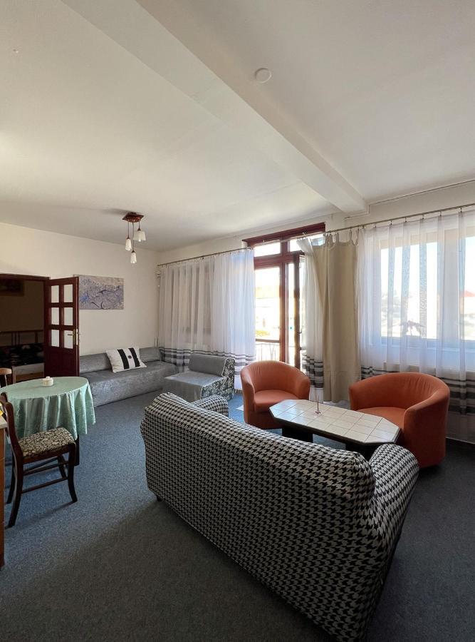 2- Izbovy Apartman Kajka V Penzion Trstená Exterior foto