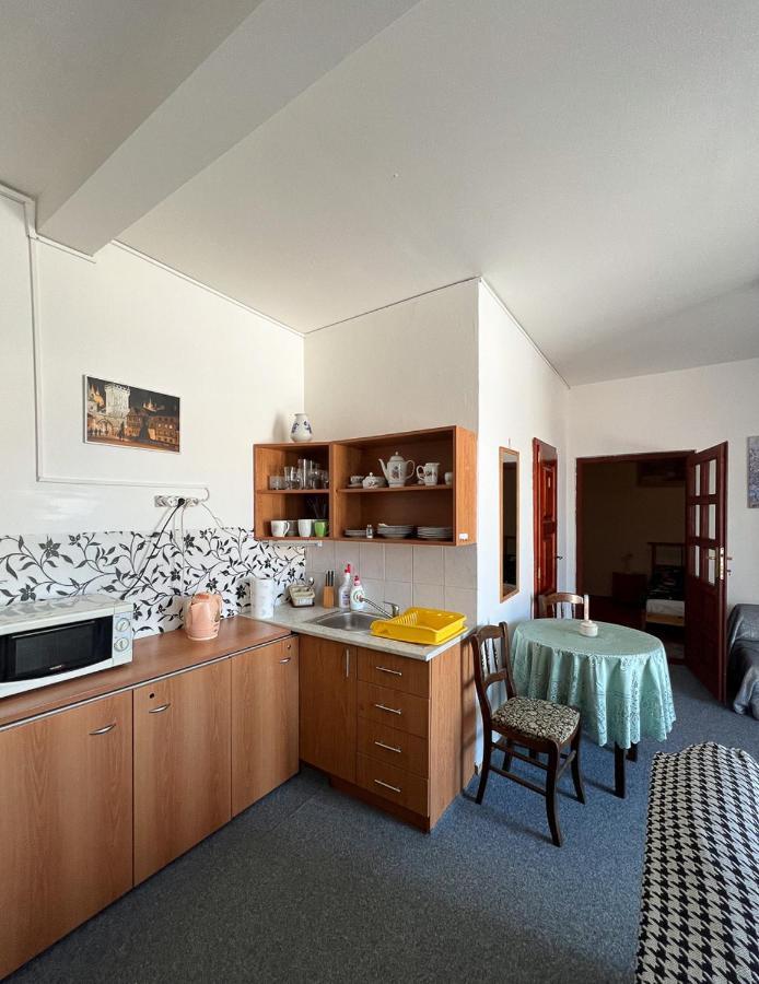2- Izbovy Apartman Kajka V Penzion Trstená Exterior foto