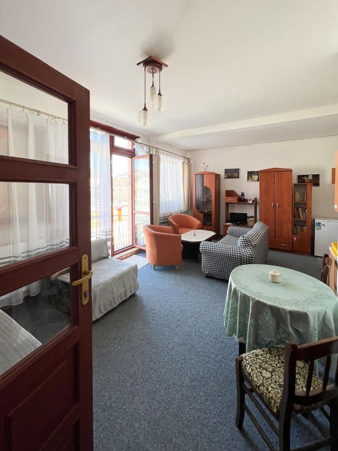 2- Izbovy Apartman Kajka V Penzion Trstená Exterior foto