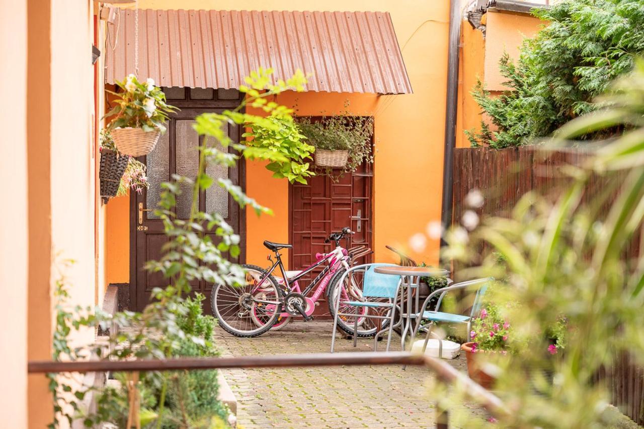 2- Izbovy Apartman Kajka V Penzion Trstená Exterior foto